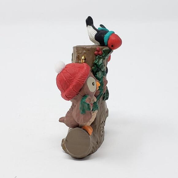 1994 Hallmark Owliver #3 Handcrafted Keepsake Holiday Christmas Ornament. - Picture 6 of 7